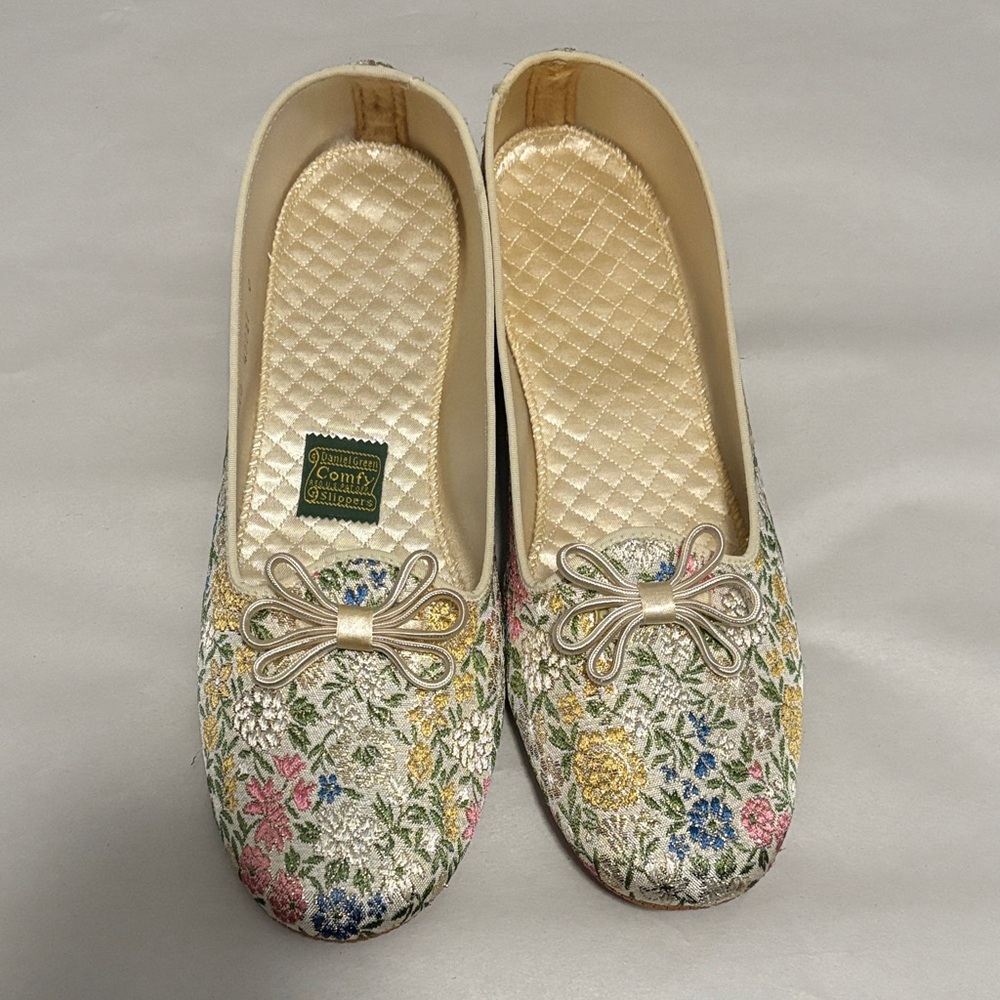 Daniel Green vintage floral tapestry slippers